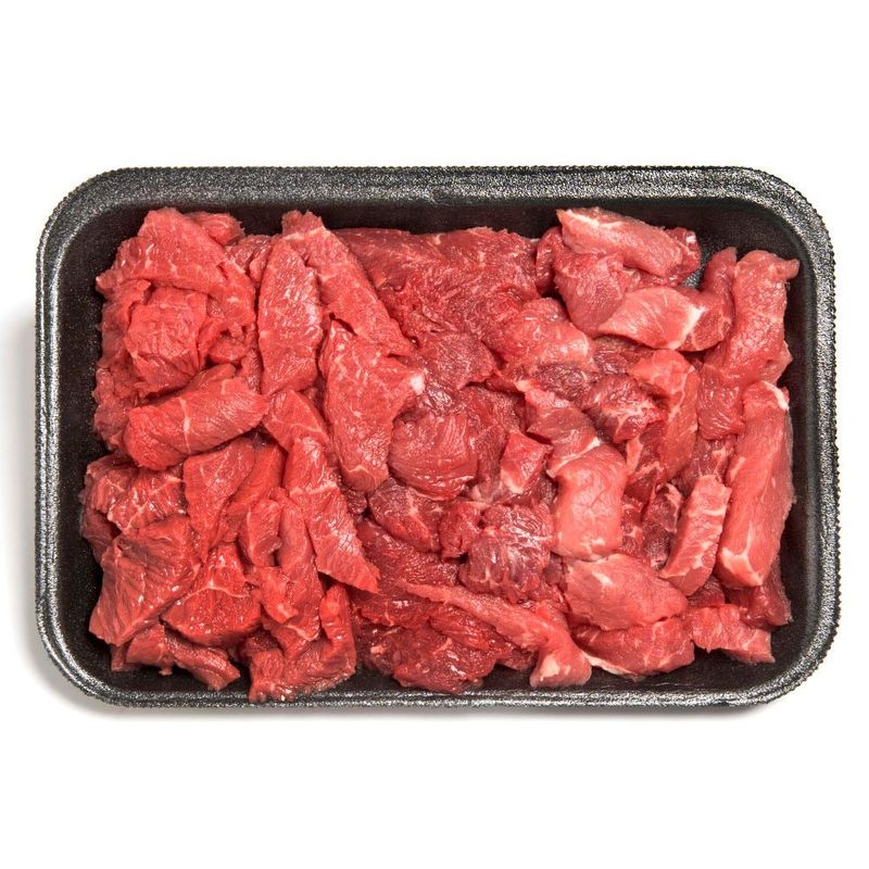 Iscas-de-Patinho-Resfriado-Bandeja