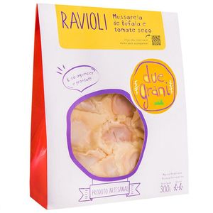 Ravioli de Mussarela e Tomate Seco Due Grani 300g