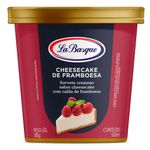 Sorvete-de-Cheesecake-Com-Calda-de-Framboesa-la-Basque-500ml