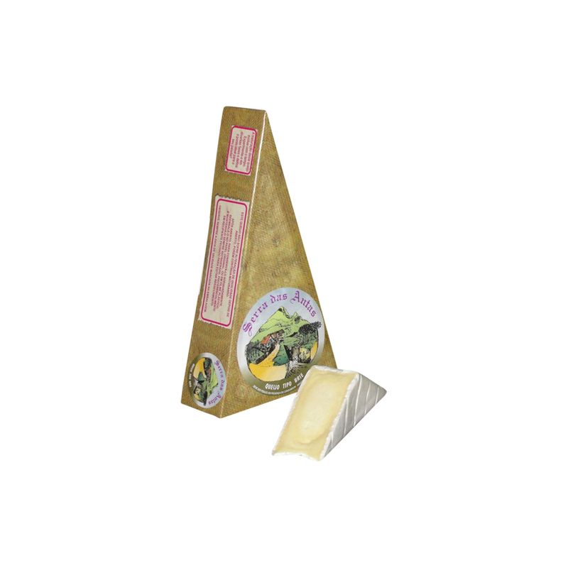 queijo-tipo-brie-serra-das-antas