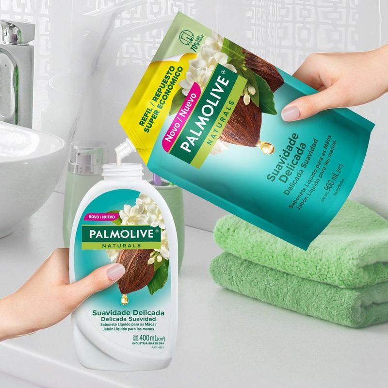 7509546666808-Sabonete-Liquido-para-as-Maos-Palmolive-Naturals-Suavidade-Delicada-900ml--2-