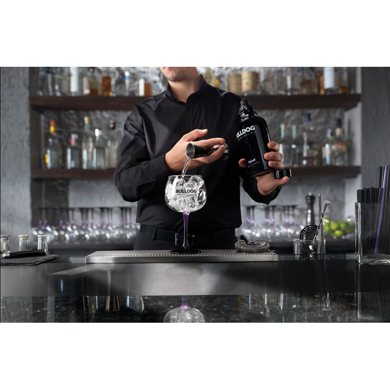 274090Gin-Ingles-Bulldog-750ml05
